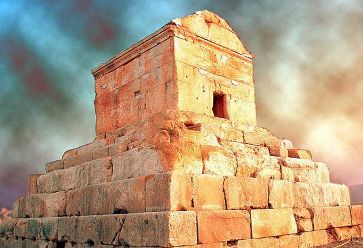 همایش مرمت آثار باستانی با رویکرد حفاظت