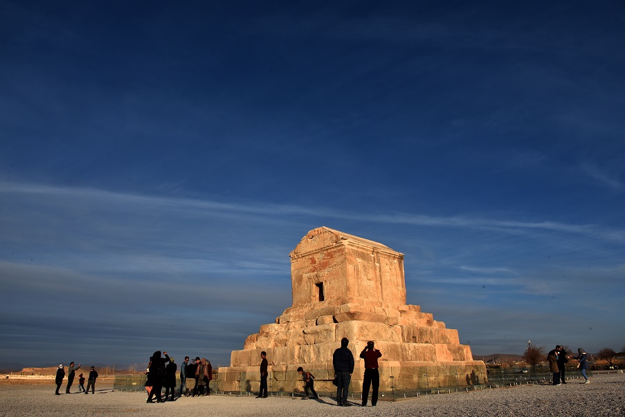 Cyrus Tomb 6